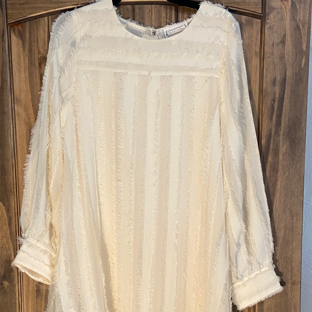 Love Riche Cream Textured Dress